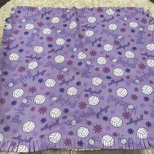 HANDMADE VOLLEYBALL THROW